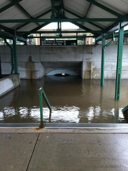 business communication lessons hurricane irene resized 600