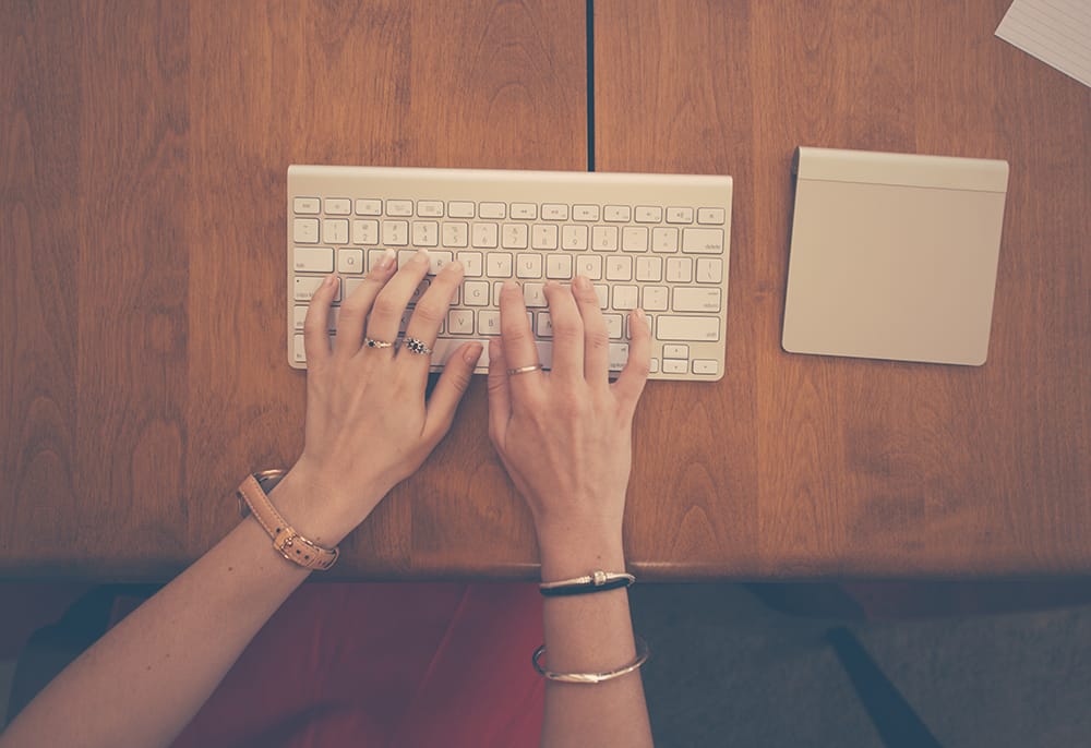 Using Nominalizations in Business Writing